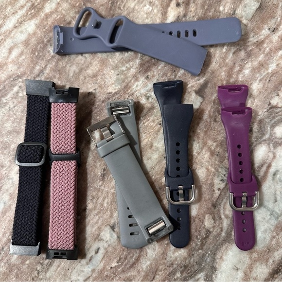 Fitbit Replacement Straps Wristbands New in Bag and New Without Bag. Small-Large - Picture 3 of 3